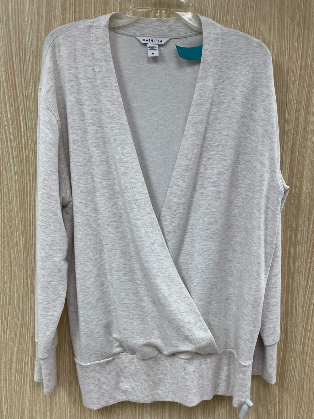 Athleta cream sweater size medium